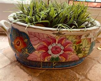 109. Antique Chamber Pot/Planter (21")