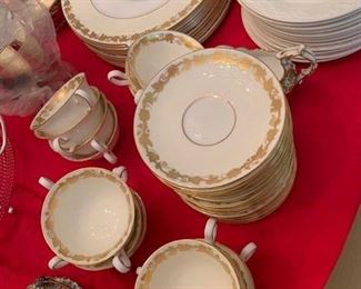 204. Wedgwood White & Gold Bone China 12-4 piece place settings & Gravy Boat W4000