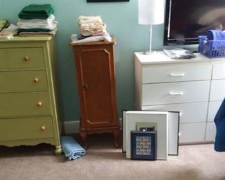 Cute 4-Drawer Dress; Linens; Picture Frames; White Laminate 8 Drawer Dresser; Lamps and Small Narrow Cabinet.