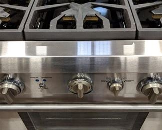 New Thermador stove (located in Ashburn)