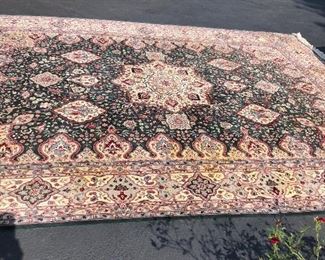 Rug
