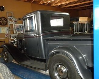 1932 FORD PICKUP W/350 CHEVY MOTOR & AUTOMATIC TRANSMISSION PRICE: $28,000