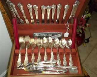 VINTAGE FLATWARE