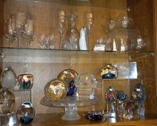 VINTAGE PAPERWEIGHTS AND GLASSWARE