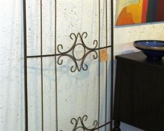 Metal garden trellis