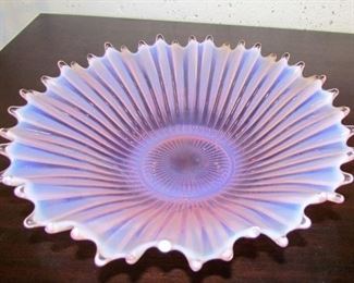 Exceptional glass decorative plate