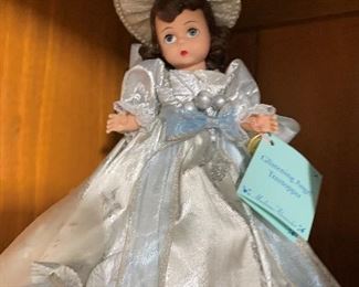 Beautiful dolls, several are Madame Alexander.