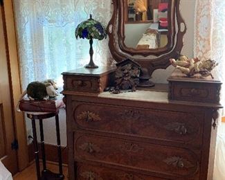 That lamp looks just right on that dresser.