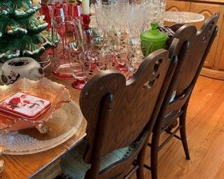 Aren't those pretty chairs?