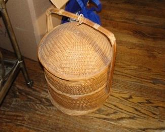 Sewing basket