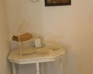 White antique painted entry table