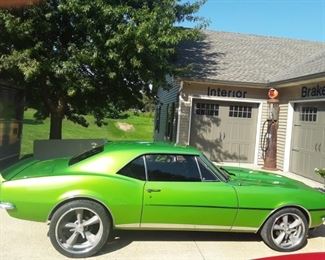1967 Camaro 350 motor with 80,000 original miles,200 4R overdrive transmission with Vintage air and AC.disc brakes