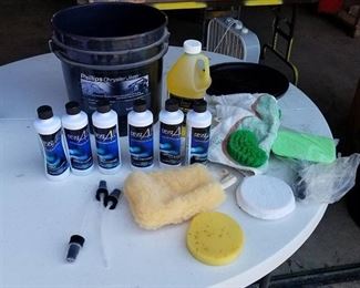 Car wash bucket set