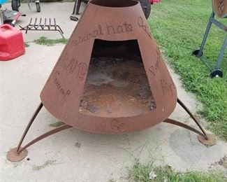 Customers Fire Pit - HEAVY - Bring help to load