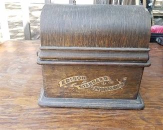 Edison standard phonograph