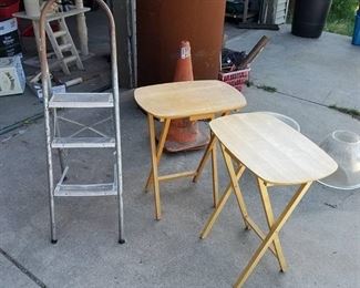 2 TV trays and step ladder