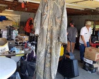 coveralls size large 36-38