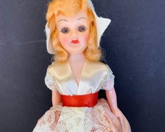 dolls usa around the world holland