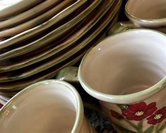 Adorable Everyday Stoneware Too...