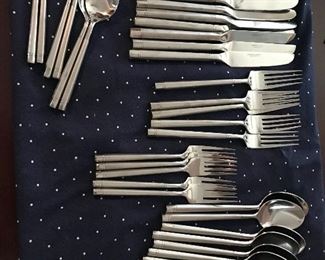 Hampton flatware Set 38 pc