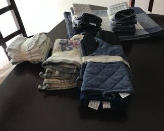 Kitchen linens