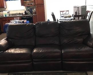 Flex Steel Leather Recliner Sofa (2)