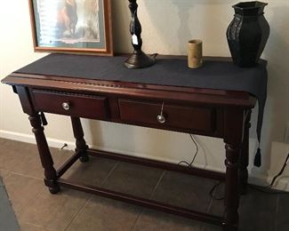 Peters-Revington Sofa Table