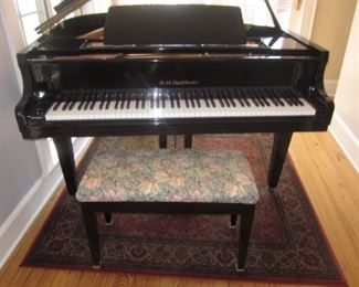 D. H. Baldwin Small Baby Grand Piano 49870 C142 Manufactured By Samick