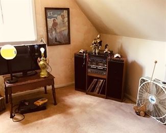 Flat Screen Tv, lamps, stereo system, albums