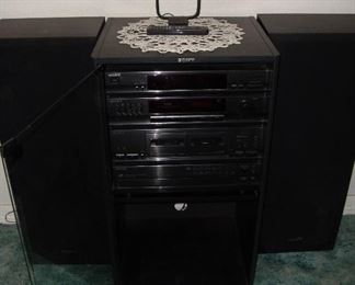 NICE SONY SOUND SYTSTEM/SPEAKERS