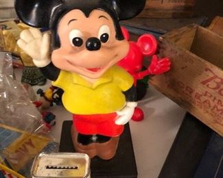 Vintage Mickey lamp. 