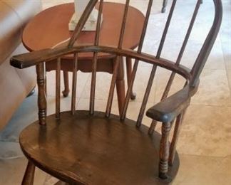 Pair of antique chairs hoop back American Windsor arm chairs with plank seats