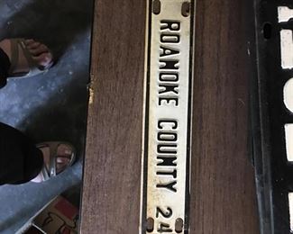 Vintage Roanoke County License