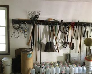Yard tools