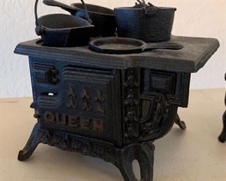 Vintage Cast Iron Toy Stove