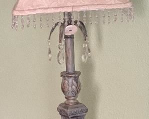 Cast MEtal Lamp