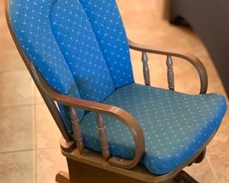 Country Glider/Rocking Chair 