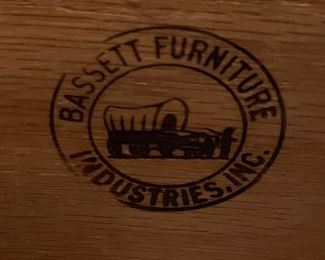 Bassett Furniture Midcentury Walnut Desk 30x42x18in HxWxD