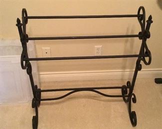 - Black Quilt Rack