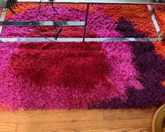 Rya shag rug