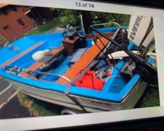 13 ft Boston Whaler, 2006 25hp Etec Engine, brand new, very few hours, trailer and power wench, trolling motor, fully rigged for fishing