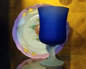 Lots of vintage collectible plates and glassware