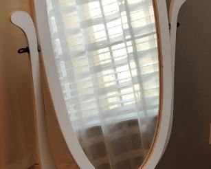 Stand Alone Mirror