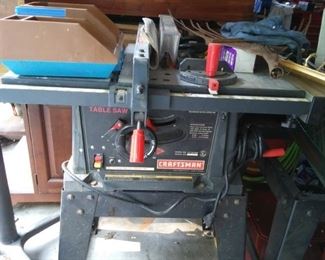 CRAFTSMAN 10" Blade Table Saw w/Stand