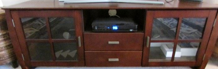 Media cabinet