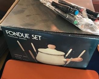 Fondue set