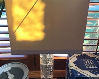 Table lamp