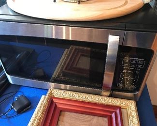 Microwave