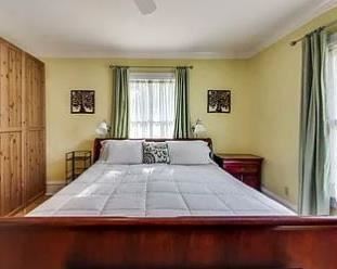 Cherry King Sleigh Bed (mattress not available)