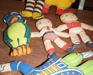 pillow dolls